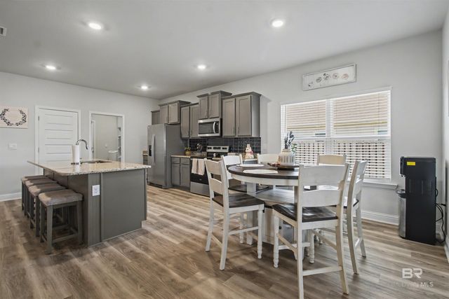 3893 Mercury Circle, Gulf Shores, AL 36542