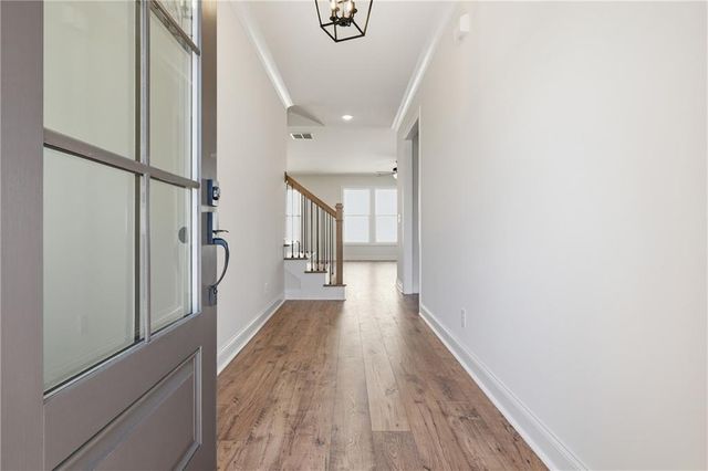 110 POPLAR, Buford, GA 30518