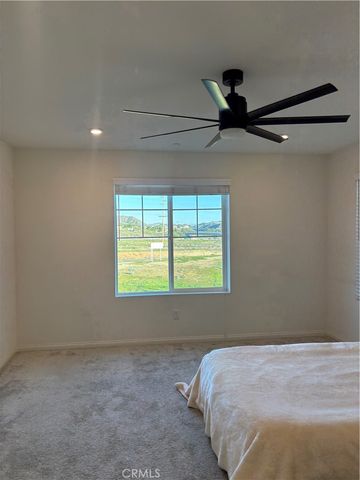 533 Pablo Road, Lake Elsinore, CA 92530