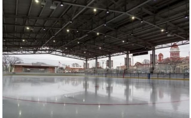 121 N West Street 22, Crown Point, IN 46307