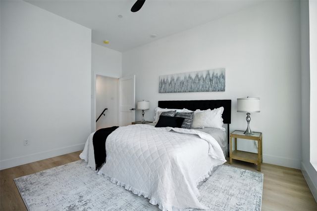 312 N Lancaster Avenue 13, Dallas, TX 75203