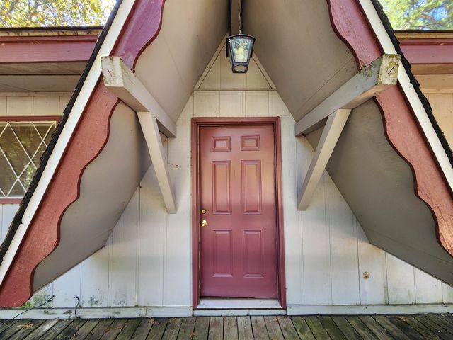 36 Mena Drive, Cherokee Village, AR 72529