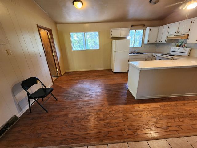 36 Mena Drive, Cherokee Village, AR 72529