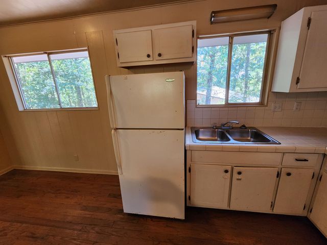 36 Mena Drive, Cherokee Village, AR 72529