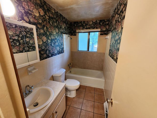 36 Mena Drive, Cherokee Village, AR 72529