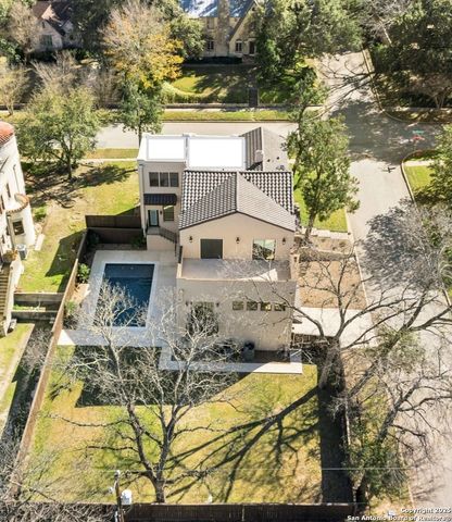201 Cloverleaf Ave, San Antonio, TX 78209