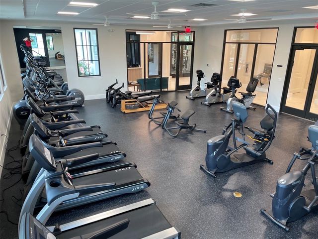 3121 LONGMEADOW 5, Sarasota, FL 34235
