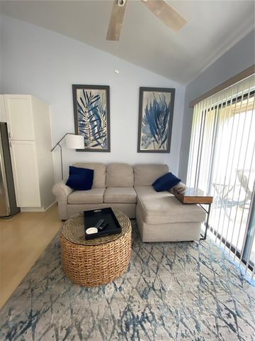3121 LONGMEADOW 5, Sarasota, FL 34235
