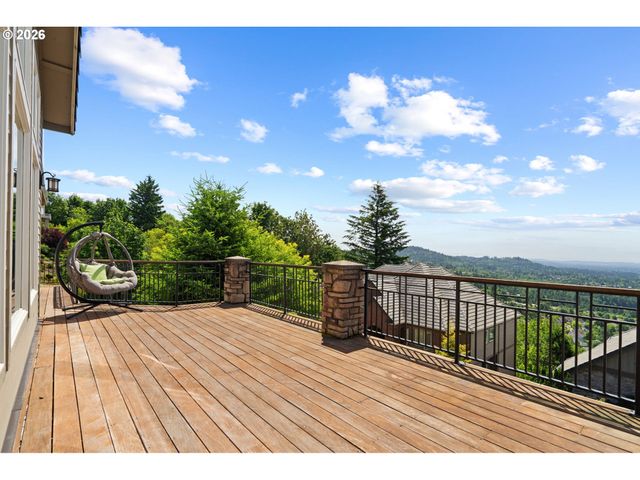 9734 Nw SKYLINE HEIGHTS Dr, Portland, OR 97229