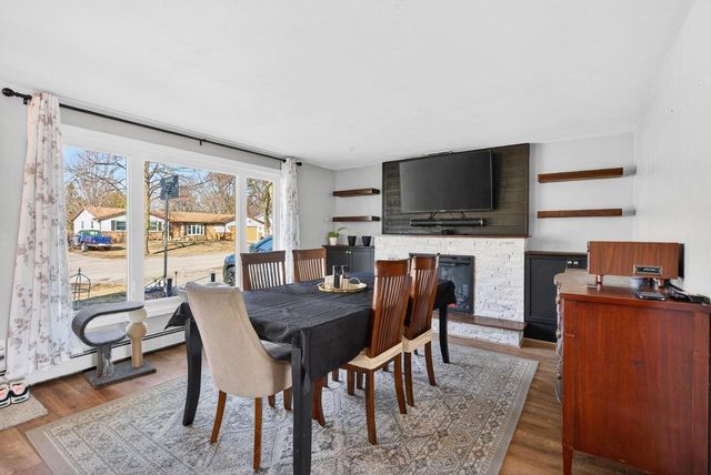 2610 VICKI LANE, Green Bay, WI 54311