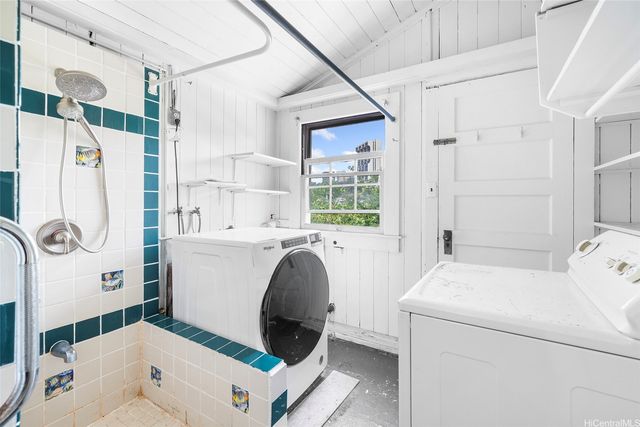 1718 Lewalani Drive, Honolulu, HI 96822