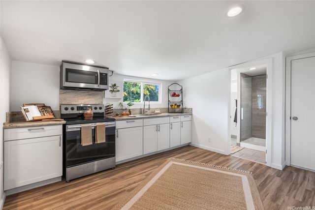 1718 Lewalani Drive, Honolulu, HI 96822