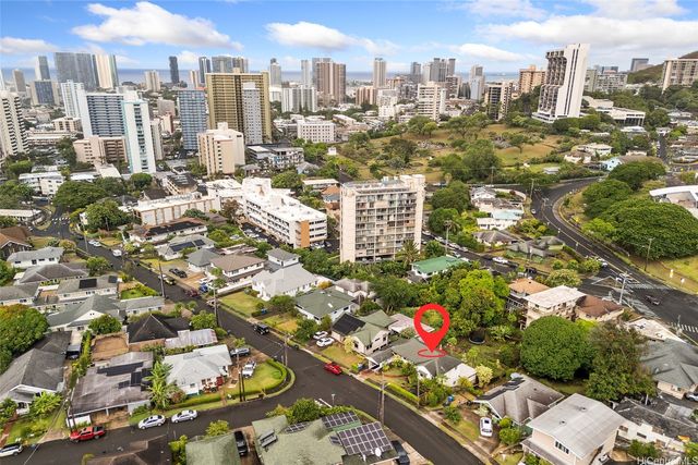 1718 Lewalani Drive, Honolulu, HI 96822