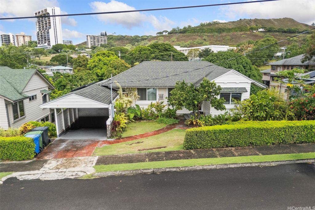 1718 Lewalani Drive, Honolulu, HI 96822
