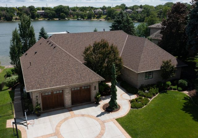 7998 Ithaca Lane N, Maple Grove, MN 55311
