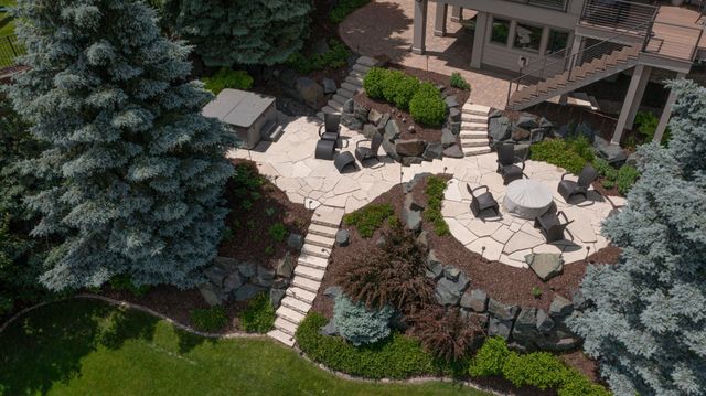 7998 Ithaca Lane N, Maple Grove, MN 55311