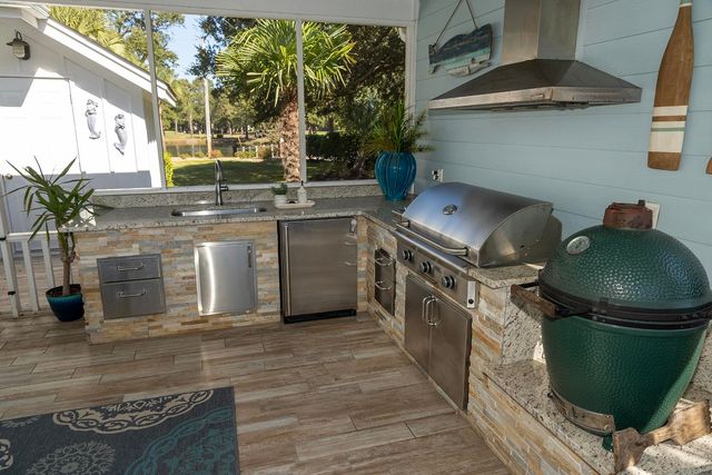 4894 Eastport Blvd., Little River, SC 29566