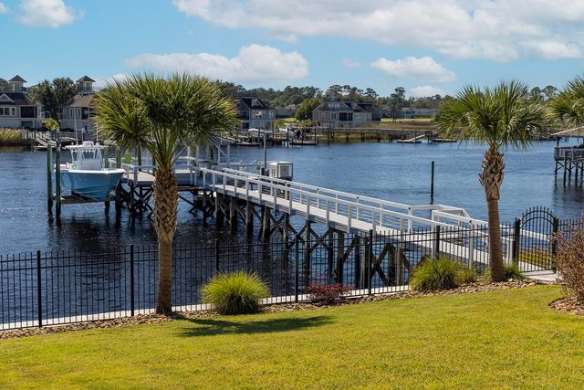 4894 Eastport Blvd., Little River, SC 29566