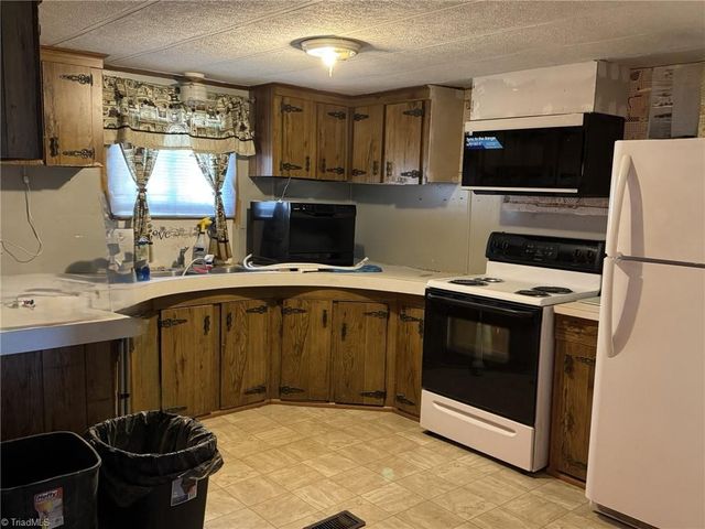 2023 Benaja Road, Reidsville, NC 27320