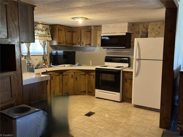 2023 Benaja Road, Reidsville, NC 27320