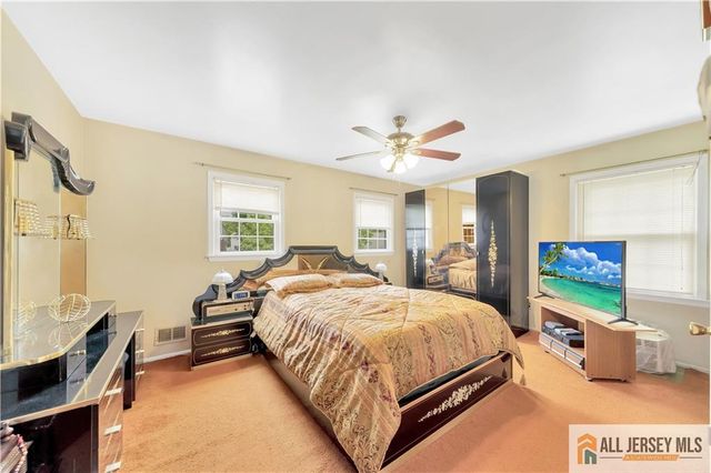 6 Sherry Court, Edison, NJ 08820