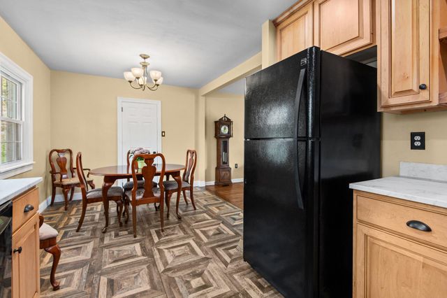 1416 HORSESHOE PIKE, Glenmoore, PA 19343
