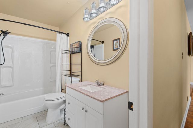 1416 HORSESHOE PIKE, Glenmoore, PA 19343