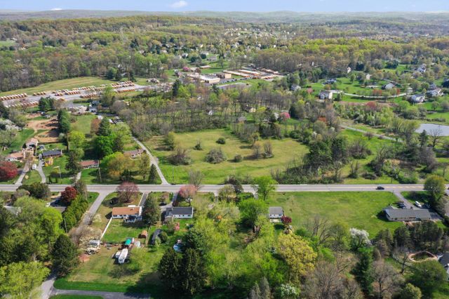 1416 HORSESHOE PIKE, Glenmoore, PA 19343