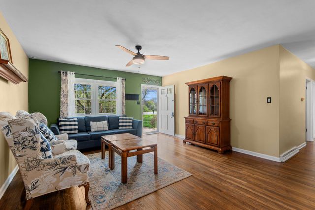 1416 HORSESHOE PIKE, Glenmoore, PA 19343