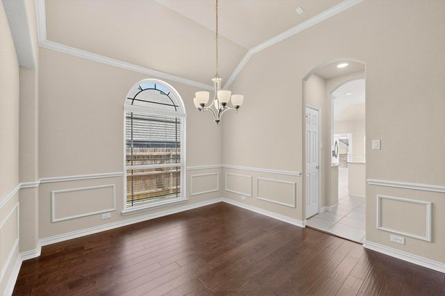 909 Foxtail Drive, Mansfield, TX 76063