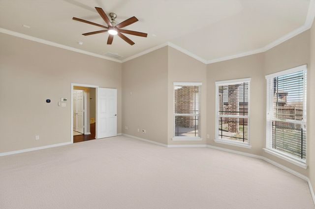 909 Foxtail Drive, Mansfield, TX 76063