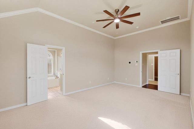 909 Foxtail Drive, Mansfield, TX 76063