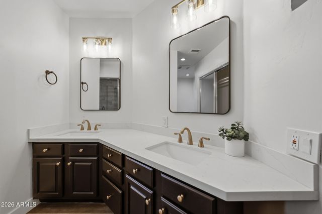 117 E VISTA DEL CERRO Drive, Tempe, AZ 85281