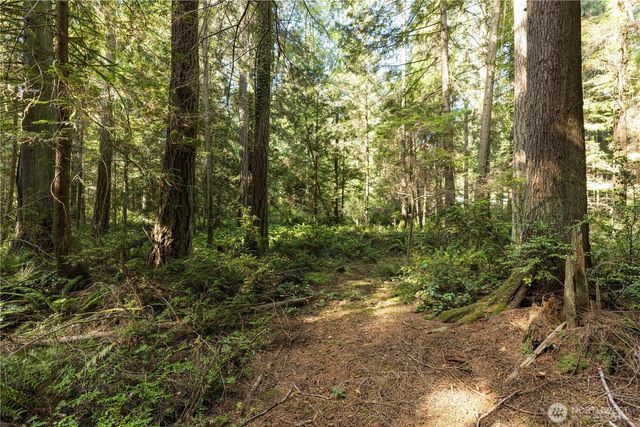 15630 Agatewood Road NE, Bainbridge Island, WA 98110