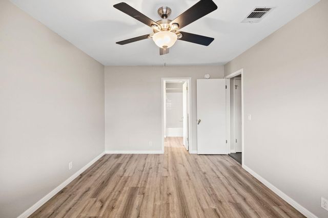 413 Clarks WAY, Hutto, TX 78634