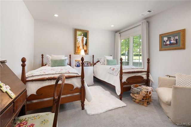 246 The Highlands, Tuscaloosa, AL 35404