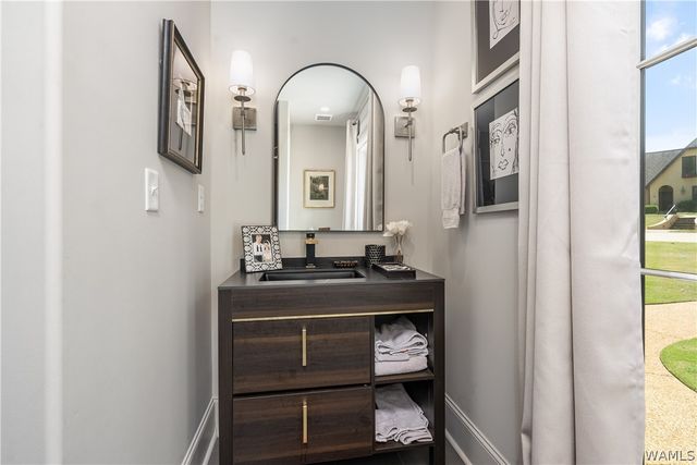 246 The Highlands, Tuscaloosa, AL 35404