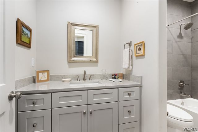 246 The Highlands, Tuscaloosa, AL 35404