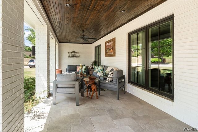 246 The Highlands, Tuscaloosa, AL 35404