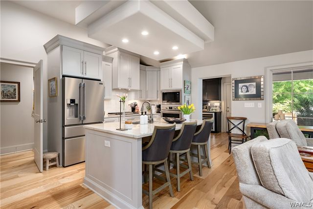 246 The Highlands, Tuscaloosa, AL 35404