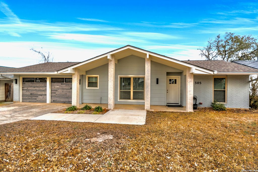 305 Schweppe, Boerne, TX 78006