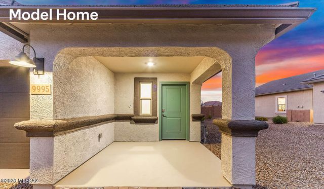 10083 N Bakeri Drive, Marana, AZ 85653