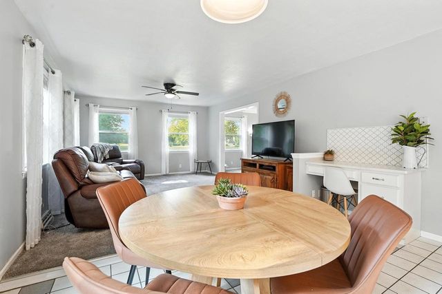 6224 N St Andrews Drive, Janesville, WI 53545