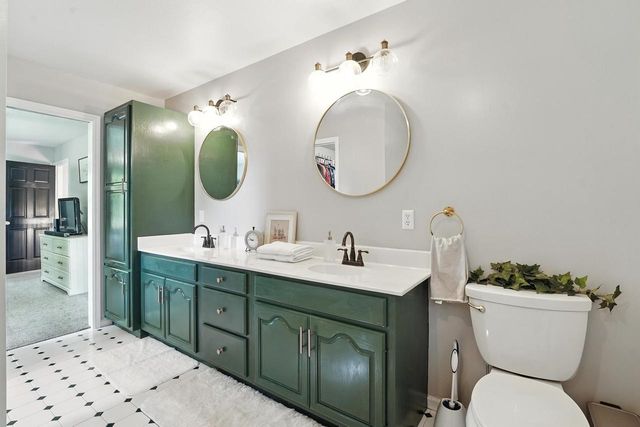 6224 N St Andrews Drive, Janesville, WI 53545