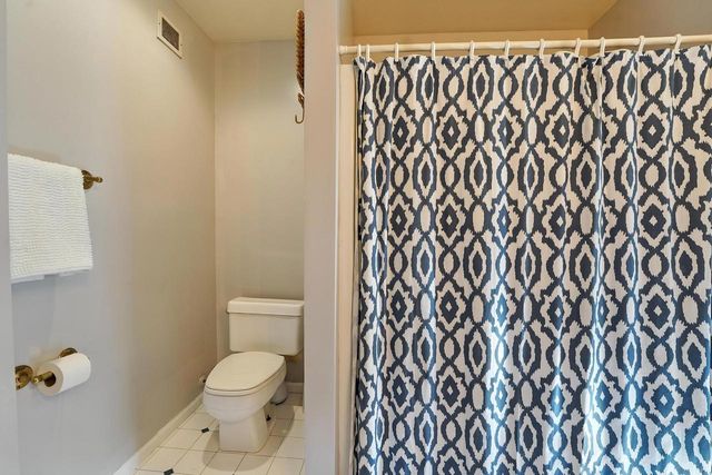 6224 N St Andrews Drive, Janesville, WI 53545