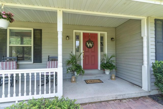 6224 N St Andrews Drive, Janesville, WI 53545