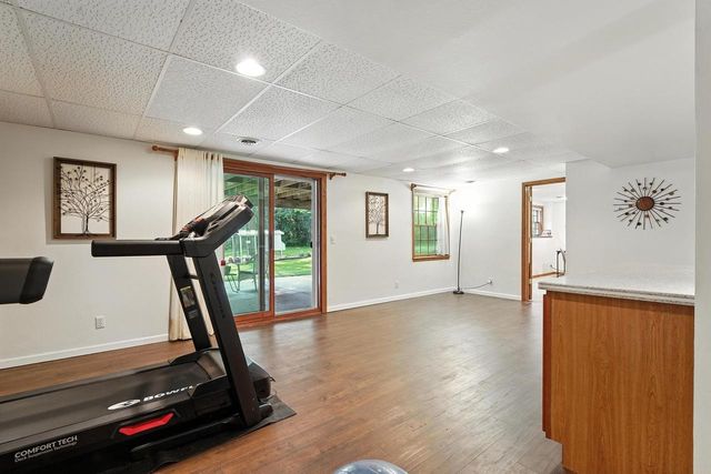 6224 N St Andrews Drive, Janesville, WI 53545