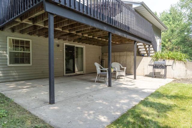 6224 N St Andrews Drive, Janesville, WI 53545