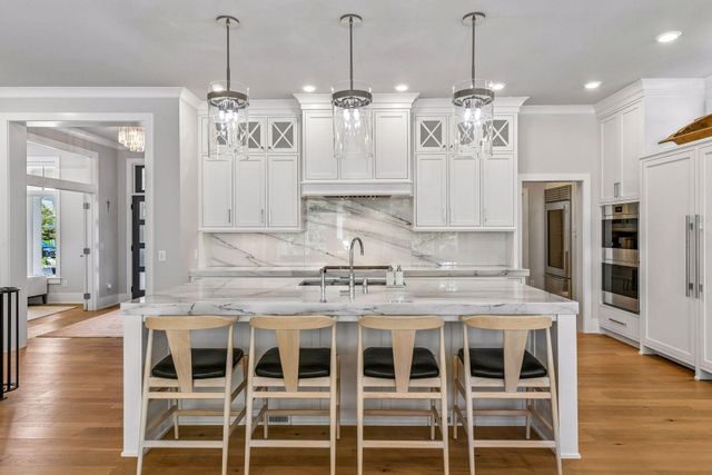 6672 Waterford Lane, Excelsior, MN 55331
