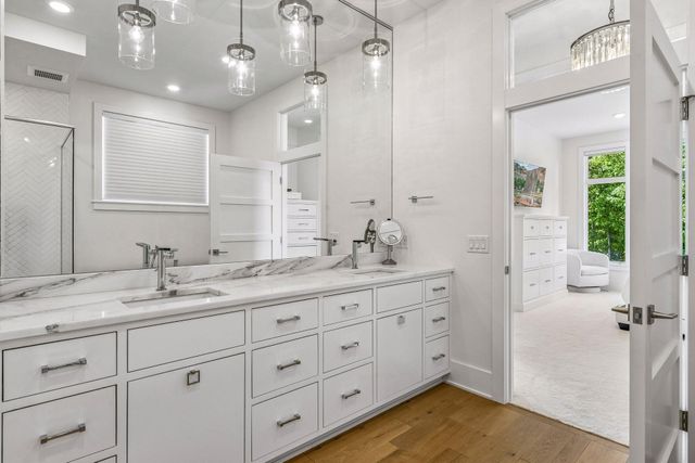 6672 Waterford Lane, Excelsior, MN 55331
